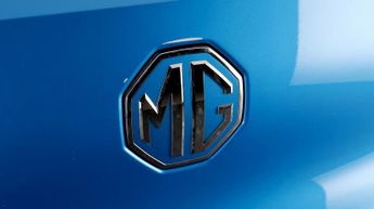 MG MG ZS TROPHY CONNECT
