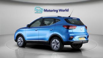 MG MG ZS TROPHY CONNECT