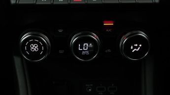 Renault Captur TECHNO E-TECH