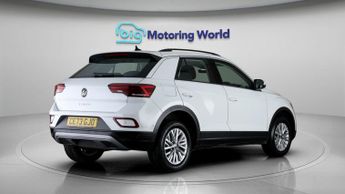 Volkswagen T-Roc LIFE TSI DSG
