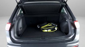 Volkswagen Tiguan LIFE TSI DSG