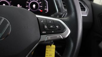 Volkswagen Tiguan LIFE TSI DSG