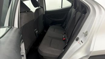 Toyota Yaris Cross ICON