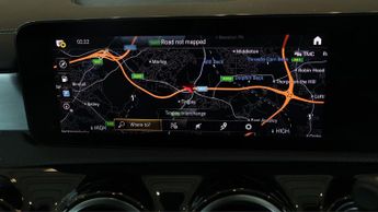 Mercedes-Benz CLA CLA 200 AMG LINE