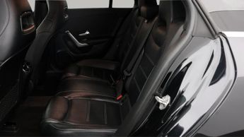 Mercedes-Benz CLA CLA 200 AMG LINE