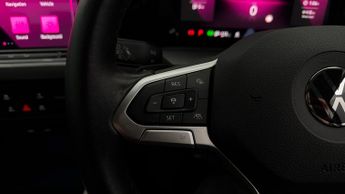 Volkswagen Golf STYLE TSI DSG