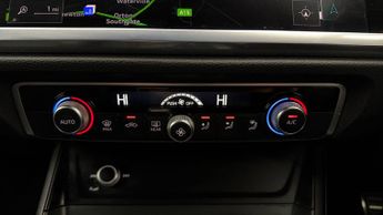 Audi Q3 TDI S LINE