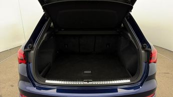 Audi Q3 TDI S LINE