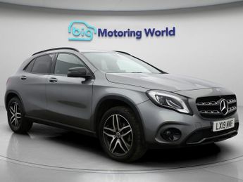 Mercedes GLA GLA 180 URBAN EDITION