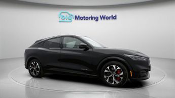 Ford Mustang Mach-E BASE