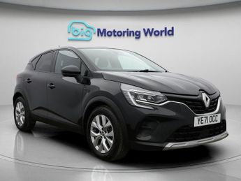 Renault Captur ICONIC TCE