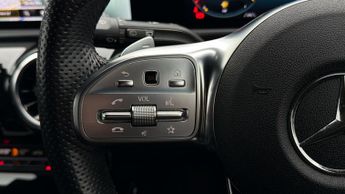 Mercedes-Benz CLA CLA 180 AMG LINE