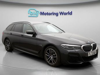 BMW 530 530E M SPORT