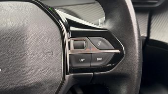 Peugeot E-2008 ACTIVE