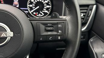 Nissan Qashqai DIG-T ACENTA PREMIUM DCT