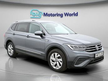 Volkswagen Tiguan Allspace LIFE TSI DSG