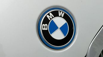 BMW 3 Series 330E SE PRO