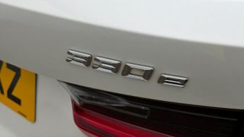 BMW 3 Series 330E SE PRO