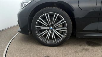 BMW 3 Series 330E M SPORT