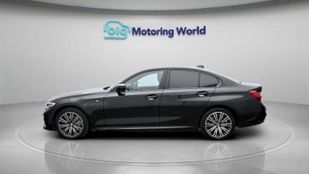 BMW 3 Series 330E M SPORT