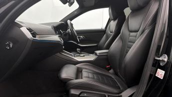 BMW 3 Series 330E M SPORT