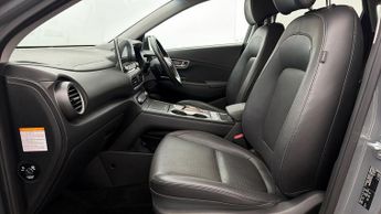 Hyundai KONA PREMIUM SE