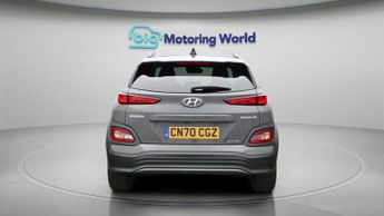 Hyundai KONA PREMIUM SE