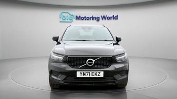 Volvo XC40 RECHARGE T4 R-DESIGN