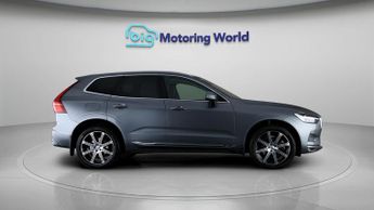 Volvo XC60 B5 INSCRIPTION PRO