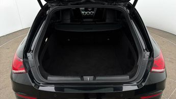 Mercedes-Benz CLA CLA 180 AMG LINE