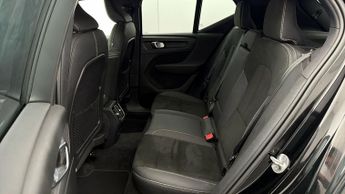 Volvo XC40 RECHARGE TWIN PLUS AWD