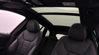 BMW iX3 PREMIER EDITION PRO