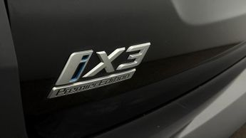 BMW iX3 PREMIER EDITION PRO