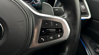 BMW 3 Series 330E M SPORT