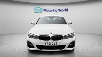 BMW 3 Series 330E M SPORT