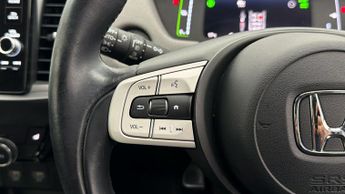 Honda Jazz I-MMD CROSSTAR EX