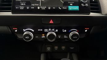 Honda Jazz I-MMD CROSSTAR EX