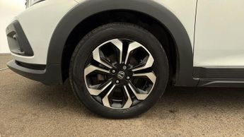 Honda Jazz I-MMD CROSSTAR EX