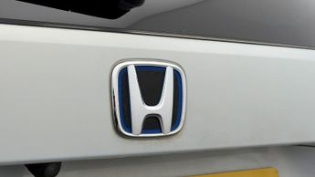 Honda Jazz I-MMD CROSSTAR EX