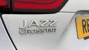 Honda Jazz I-MMD CROSSTAR EX