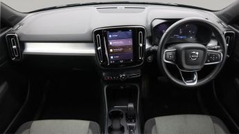 Volvo XC40 B3 CORE