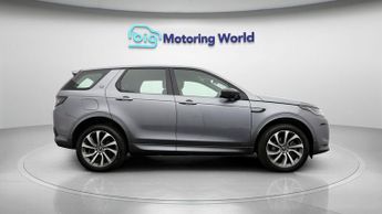 Land Rover Discovery Sport R-DYNAMIC HSE