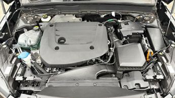 Volvo XC40 B4 PLUS BLACK EDITION