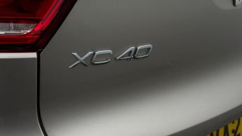 Volvo XC40 RECHARGE T4 PLUS