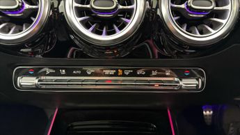 Mercedes-Benz GLA GLA 250 E AMG LINE PREMIUM PLUS NIGHT ED