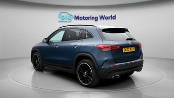 Mercedes-Benz GLA GLA 250 E AMG LINE PREMIUM PLUS NIGHT ED