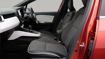 Renault Clio SE EDITION E-TECH