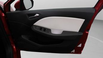 Renault Clio SE EDITION E-TECH