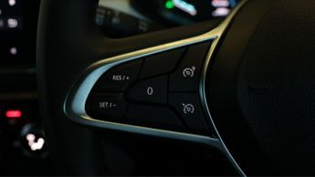 Renault Clio SE EDITION E-TECH