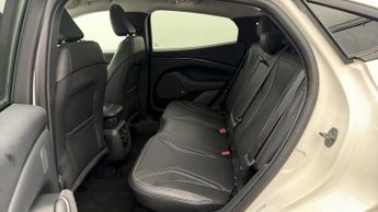 Ford Mustang Mach-E BASE